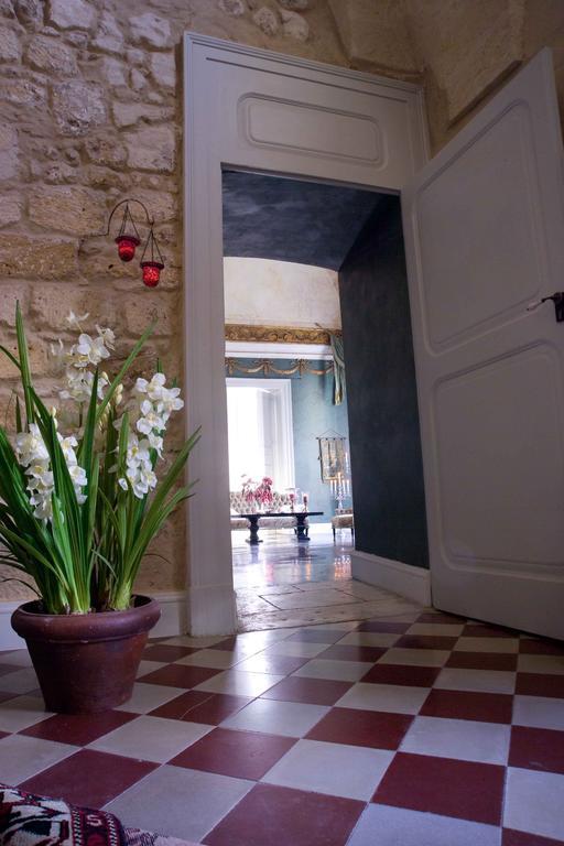 Palazzo Delle Viole Bed & Breakfast ออเรีย ภายนอก รูปภาพ