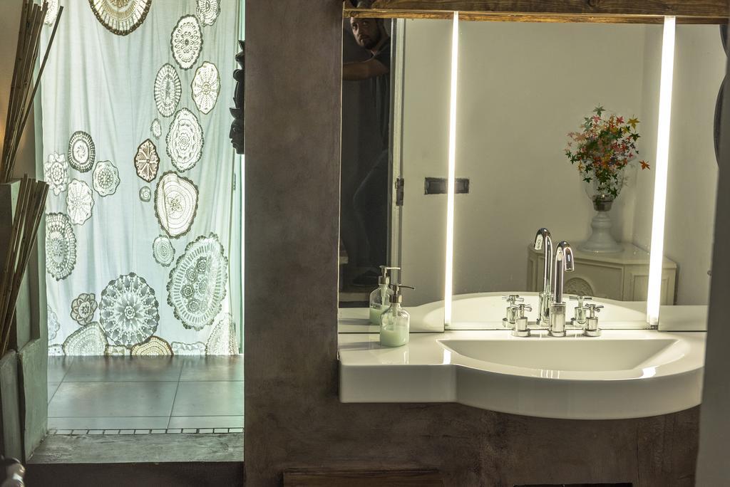 Palazzo Delle Viole Bed & Breakfast ออเรีย ภายนอก รูปภาพ